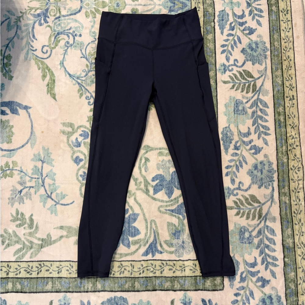 Women's Navy Cropped Leggings
